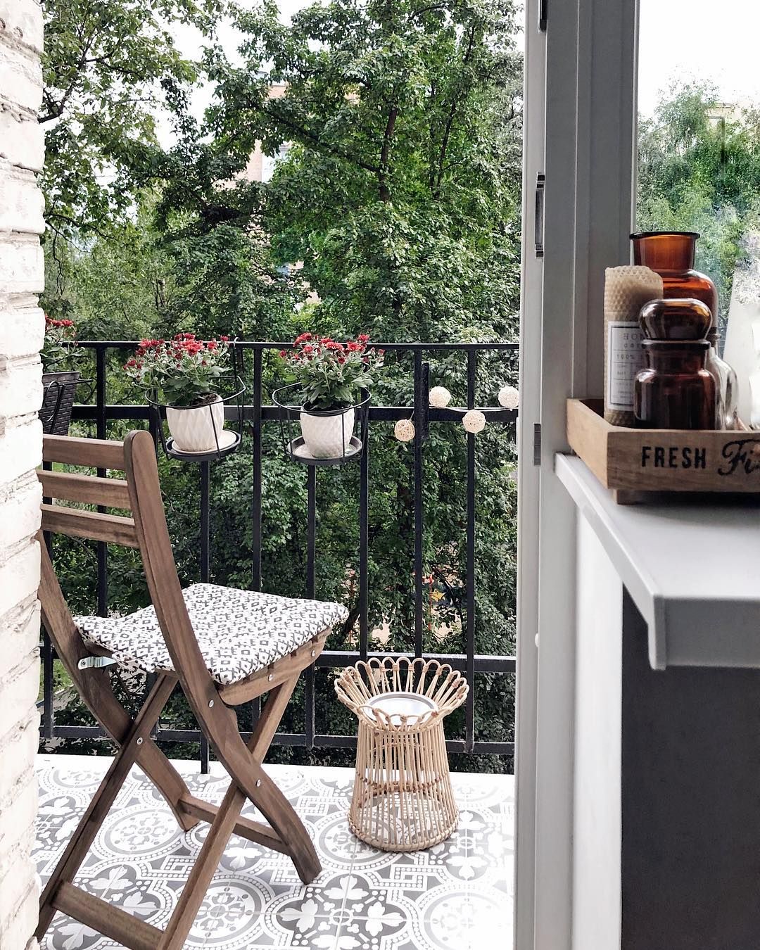 лінолеум для відкритого балкона